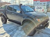 Second-hand Mitsubishi L200 Intense 136 CP (100 kW) 2008 Culoarenegru Pickup