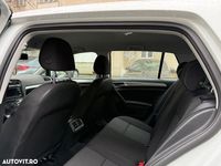 Second-hand VW Golf VII Trendline 85 CP (62 kW) 2018 Culoarealb Hatchback