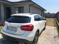 Second-hand Mercedes GLA220 170 CP (125 kW) 2015 Culoarealb SUV