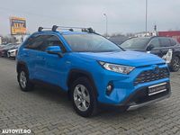 Second-hand Toyota RAV4 Hybrid 222 CP (163 kW) 2021 Culoarealbastru SUV