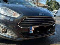Second-hand Ford Fiesta 140 CP (102 kW) 2015 Culoarenegru Coupe