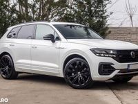 Second-hand VW Touareg R-line 340 CP (250 kW) 2021 Culoarealb SUV