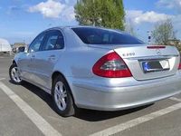Second-hand Mercedes E200 136 CP (100 kW) 2008 Berlinǎ