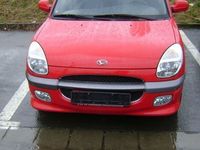 Second-hand Daihatsu Sirion 102 CP (75 kW) 2001 Roşu Hatchback