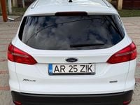 Second-hand Ford Focus Titanium 125 CP (91 kW) 2016 Culoarealb Break