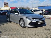 Second-hand Toyota Camry Business Edition 218 CP (160 kW) 2022 Culoareargint Berlinǎ