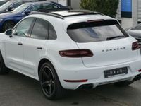 second-hand Porsche Macan 