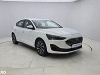 Second-hand Ford Focus Trend 120 CP (88 kW) 2022 Culoarealb Hatchback