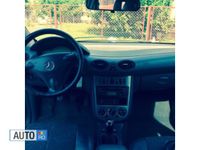 Second-hand Mercedes 190 129 CP (94 kW) 2001 Albastru marin Berlinǎ