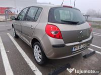 Second-hand Renault Clio II 74 CP (54 kW) 2008 Hatchback
