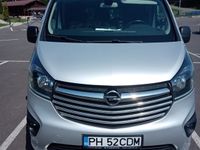 Second-hand Opel Vivaro 145 CP (106 kW) 2017 Gri Monovolum