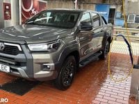 Second-hand Toyota HiLux 204 CP (150 kW) 2025 Culoareverde Pickup