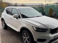 Second-hand Volvo XC40 Momentum 150 CP (110 kW) 2020 Culoarealb SUV