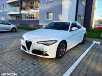Second-hand Alfa Romeo Giulia Super 180 CP (132 kW) 2017 Culoarealb Berlinǎ