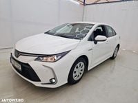 Second-hand Toyota Corolla Business Edition 122 CP (89 kW) 2021 Culoarealb Berlinǎ
