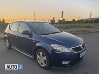 Second-hand Kia Ceed 109 CP (80 kW) 2008 Albastru Hatchback
