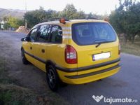 second-hand Opel Zafira taxa zero