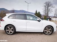 second-hand Porsche Cayenne Diesel Platinum Edition