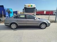 Second-hand VW Passat 131 CP (96 kW) 2004 Berlinǎ