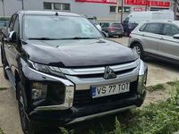 Second-hand Mitsubishi L200 Instyle 150 CP (110 kW) 2020 Culoarenegru Pickup