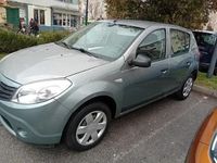 Second-hand Dacia Sandero 55 CP (40 kW) 2010 Hatchback