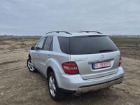 Second-hand Mercedes ML320 224 CP (164 kW) 2007 Culoareargint SUV