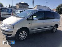 Second-hand VW Sharan 140 CP (102 kW) 2009 Gri Monovolum