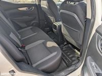 Second-hand Nissan Qashqai N-Connecta 157 CP (115 kW) 2019 Culoarealb SUV