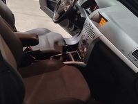 Second-hand Opel Astra 85 CP (62 kW) 2009