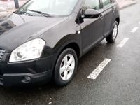 second-hand Nissan Qashqai 4*4