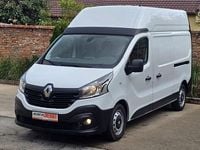 Second-hand Renault Trafic 125 CP (91 kW) 2018 Culoarealb Monovolum