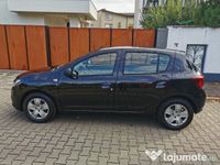 second-hand Dacia Sandero 0,9 automat full 17.000 km. Cumparat din Romania