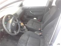 Second-hand VW Golf IV 101 CP (74 kW) 2000 Argintiu metalizat Break