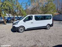 second-hand Renault Trafic 2.0 Blue dCi 120 Combi L2H1 8+1 locuri Authentique