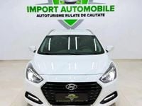 Second-hand Hyundai i40 Trend 141 CP (103 kW) 2015 Culoarealb Break
