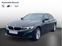 Second-hand BMW 318 Shadowline 156 CP (114 kW) 2024 Negru sapphire metalizat Berlinǎ