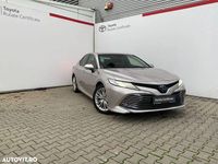 Second-hand Toyota Camry 218 CP (160 kW) 2020 Culoaregri Berlinǎ