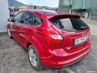 Second-hand Ford Focus 125 CP (91 kW) 2014 Rosu Hatchback