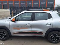 Second-hand Dacia Spring Essentiel 33 kW (45 CP) 2022 Culoareargint Hatchback