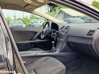 second-hand Toyota Avensis 1.8 Elegance