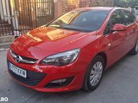 Second-hand Opel Astra Enjoy 116 CP (85 kW) 2014 Culoarerosu Berlinǎ
