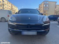 Second-hand Porsche Cayenne 245 CP (180 kW) 2012 Culoarenegru SUV