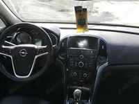 Second-hand Opel Astra 110 CP (80 kW) 2015 Alb Hatchback