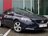 Second-hand Volvo V40 120 CP (88 kW) 2014 Culoarealbastru Hatchback