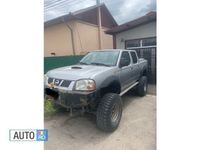 second-hand Nissan Navara 