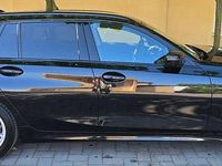 Second-hand BMW 318 Advantage 156 CP (114 kW) 2024 Culoarenegru Break