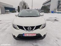 Second-hand Nissan Qashqai Acenta 110 CP (80 kW) 2015 Culoarealb SUV