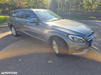 Second-hand Mercedes C200 136 CP (100 kW) 2017 Gri Break
