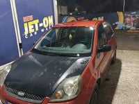 Second-hand Ford Fiesta 75 CP (55 kW) 2009 Rosu Hatchback