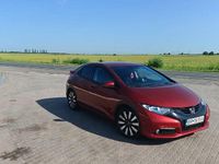 Second-hand Honda Civic Comfort 120 CP (88 kW) 2014 Culoarerosu Hatchback